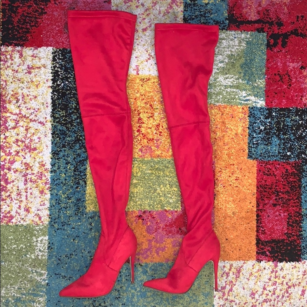 Steve Madden - Size 7.5 - Women’s